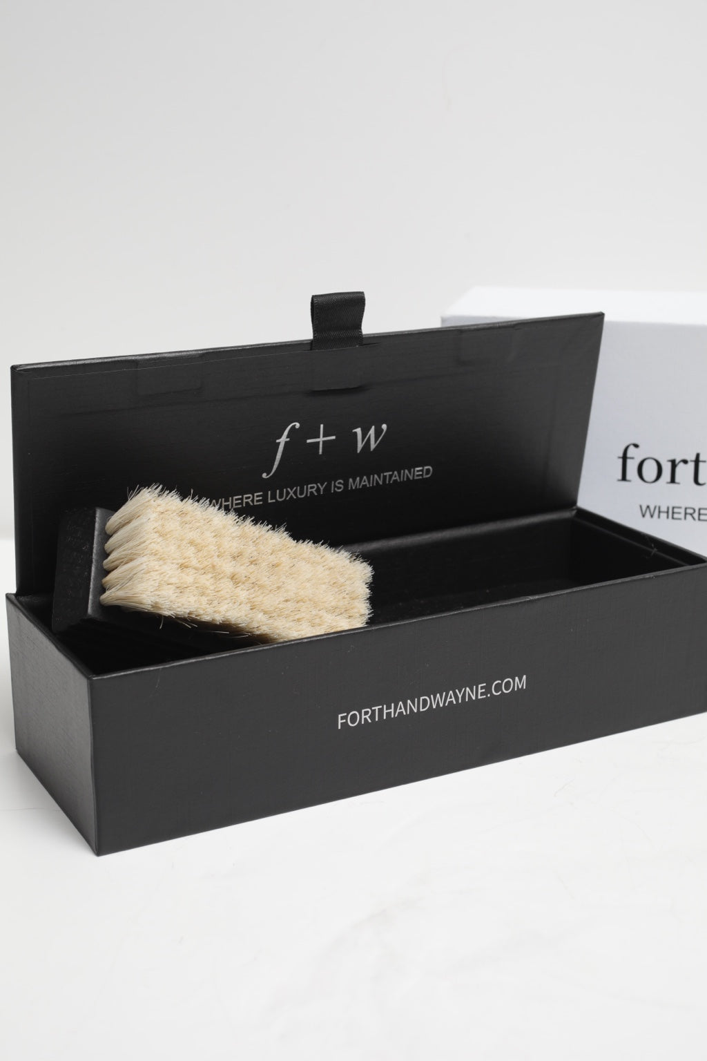 forth + WAYNE Horsehair Hat Brush displayed in its black presentation box